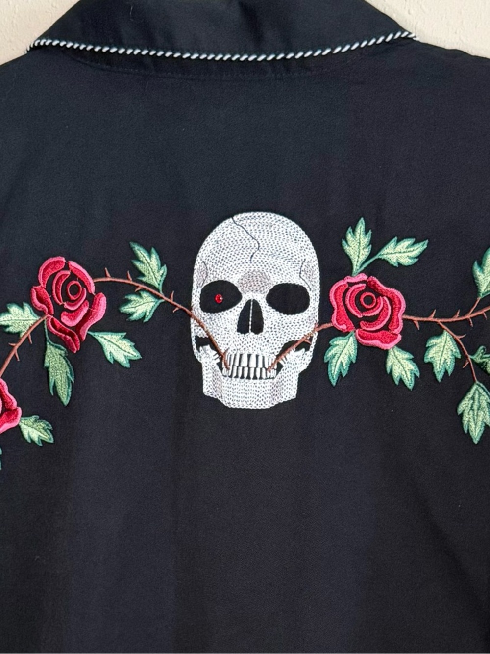 Scully Skull Embroidered Western Shirt Black Roses Oversized L - Picture 7 of 11
